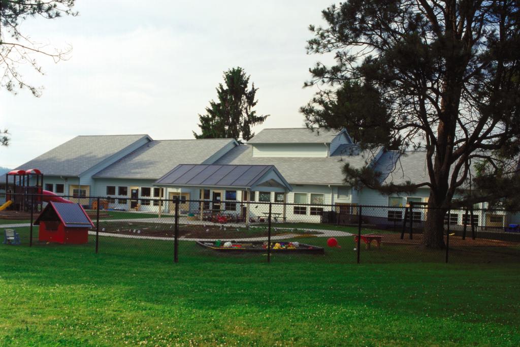 Photo of Auburn Federal Office Building