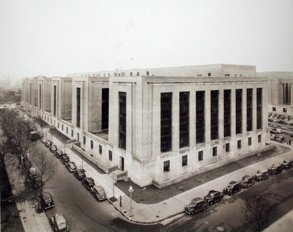 Mary E. Switzer Federal Building