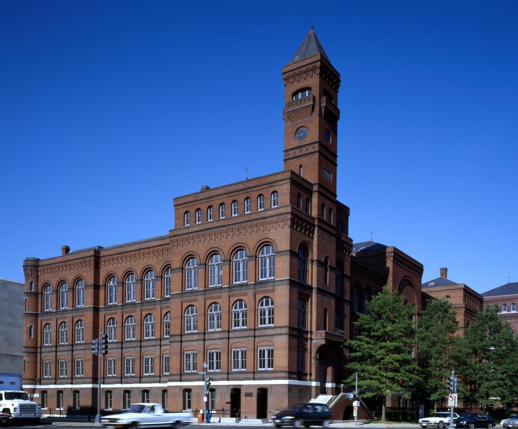 Sidney R. Yates Federal Building